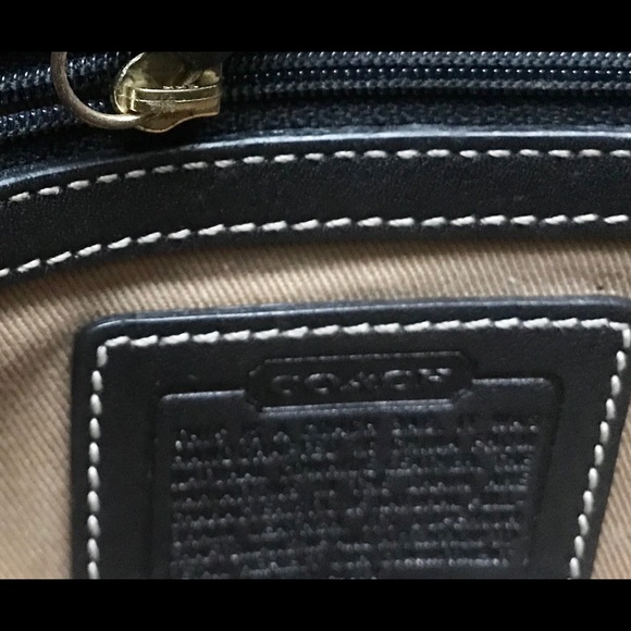 Coach - Picture 5 of 5